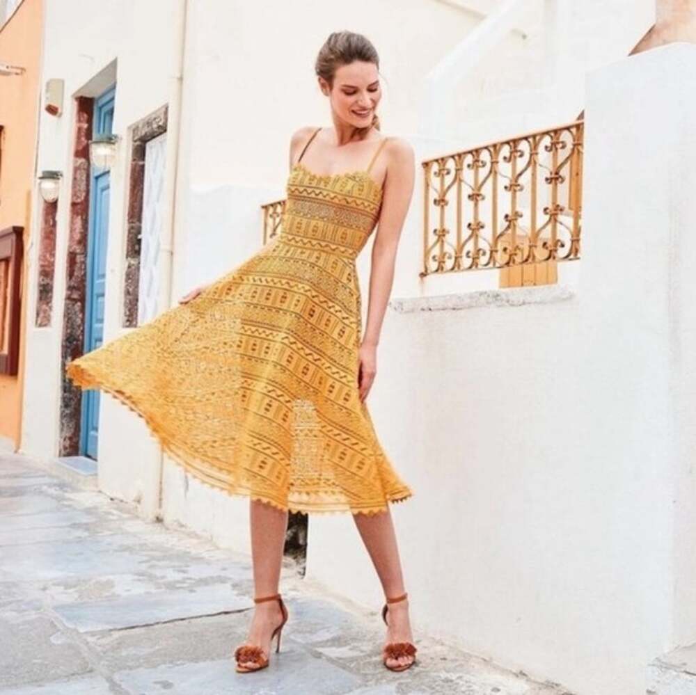 Dress the Population Brenna Midi Cocktail Dress Honey Yellow Gold Size Medium